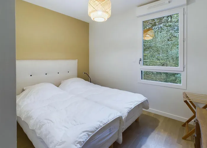 Sejour A 4, Gare Et Lajarrige, Grande Terrasse