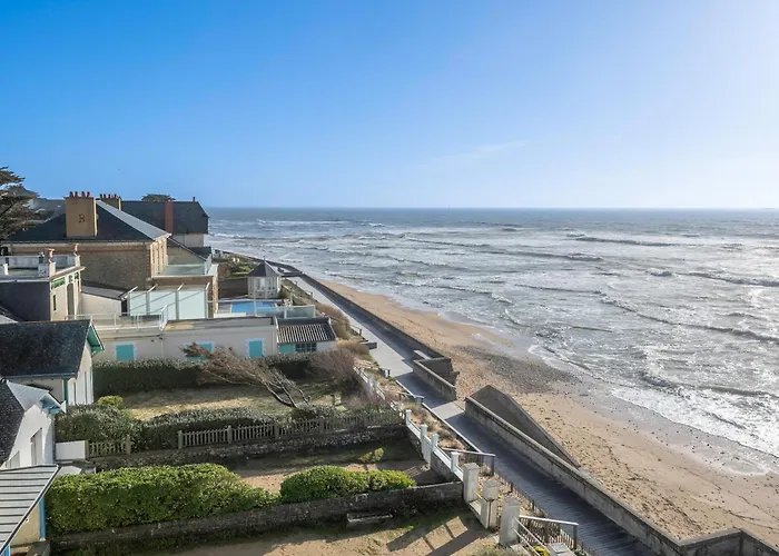 Sejour A 4, Gare Et Lajarrige, Grande Terrasse