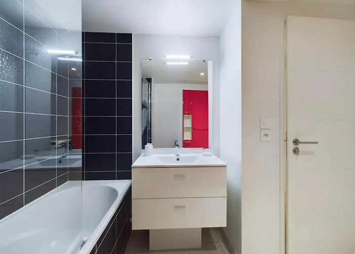 Sejour A 4, Gare Et Lajarrige, Grande Terrasse La Baule